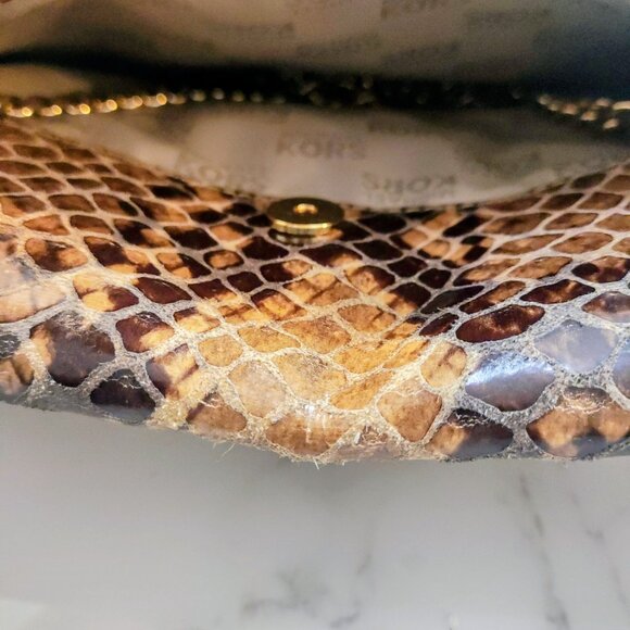 MICHAEL KORS JET SET PYTHON EMBOSSED LEATHER CLUTCH / SHOULDER BAG - Picture 9 of 11